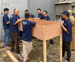 Lapas Narkotika Kelas IIA Bandung Laksanakan Pelatihan Kemandirian Warga Binaan di Bidang Pertanian Melalui Pembuatan Kandang Unggas
