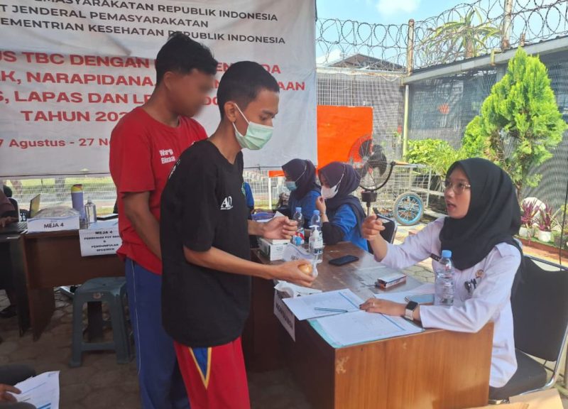 Deteksi Dini TBC, Lapas Narkotika Bandung Laksanakan Pemeriksaan CXR bagi Warga Binaan